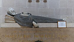 Sepulcro en la catedral de Santander